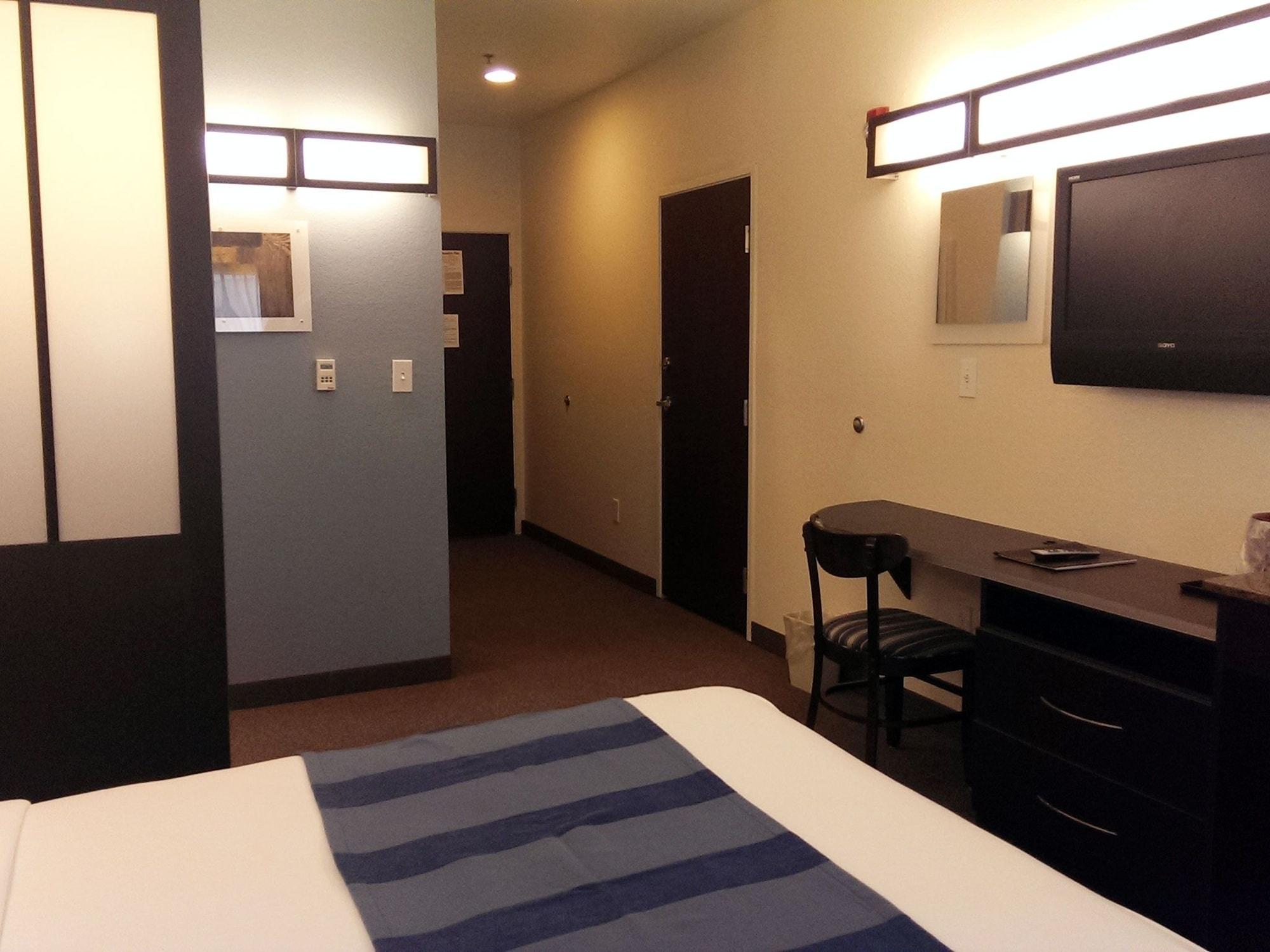 Three Rivers Inn & Suites 포트아더 외부 사진