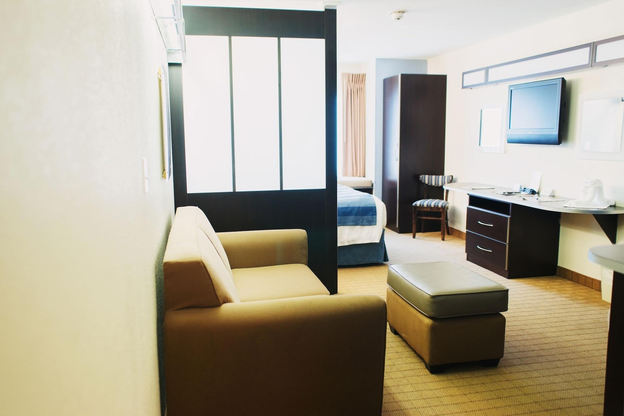 Three Rivers Inn & Suites 포트아더 외부 사진