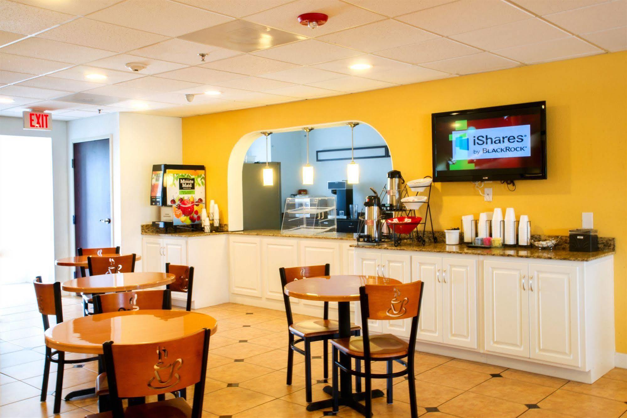 Three Rivers Inn & Suites 포트아더 외부 사진